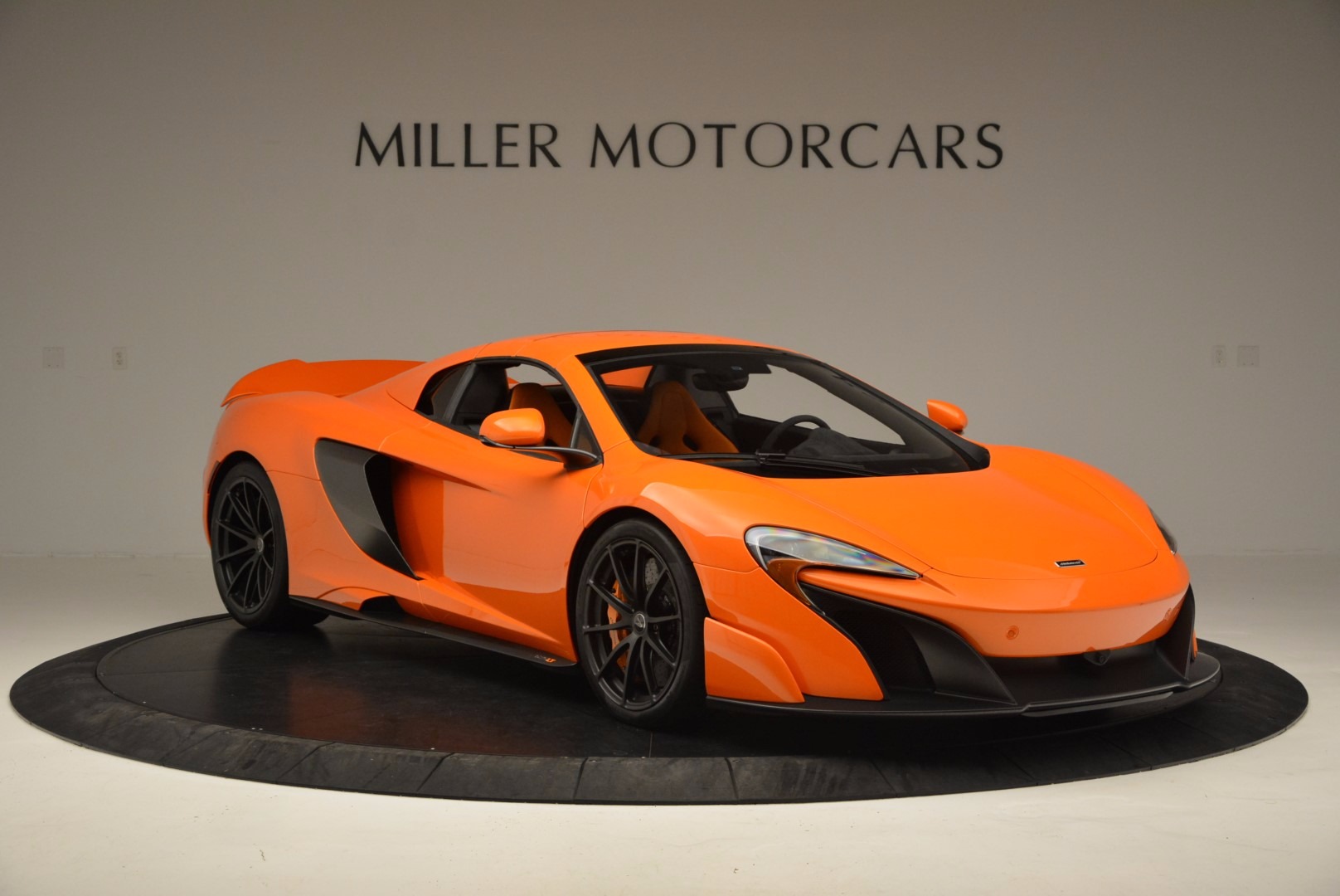 MCLAREN 650s MCLAREN 675lt