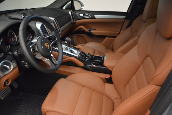 Used 2016 Porsche Cayenne Turbo for sale Sold at Maserati of Greenwich in Greenwich CT 06830 20