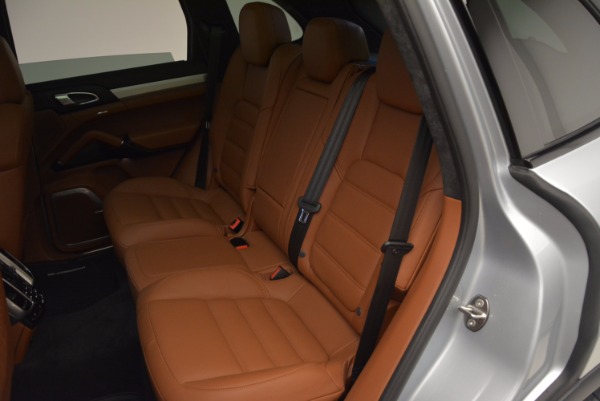 Used 2016 Porsche Cayenne Turbo for sale Sold at Maserati of Greenwich in Greenwich CT 06830 25