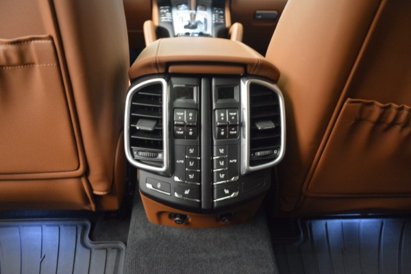 Used 2016 Porsche Cayenne Turbo for sale Sold at Maserati of Greenwich in Greenwich CT 06830 28