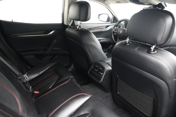 New 2017 Maserati Ghibli S Q4 EX-Loaner for sale Sold at Maserati of Greenwich in Greenwich CT 06830 24
