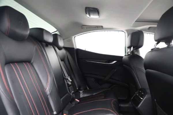 Used 2017 Maserati Ghibli S Q4 for sale $44,900 at Maserati of Greenwich in Greenwich CT 06830 25