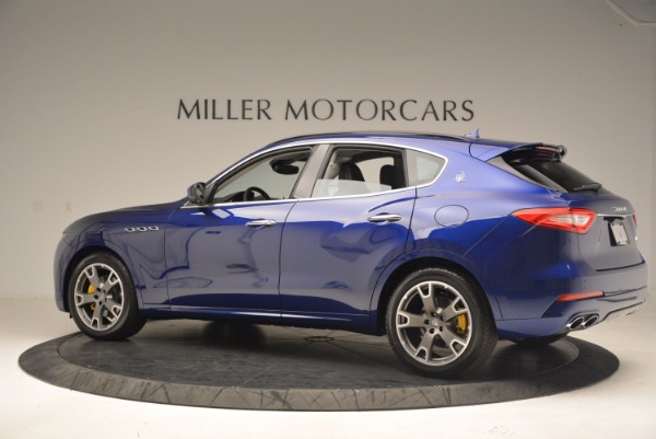 Used 2017 Maserati Levante for sale Sold at Maserati of Greenwich in Greenwich CT 06830 4