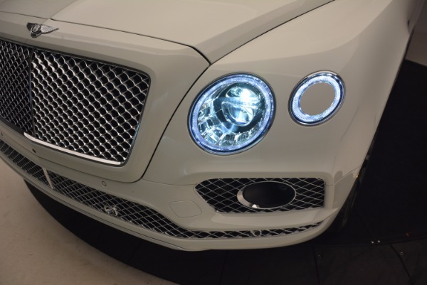 Used 2017 Bentley Bentayga for sale Sold at Maserati of Greenwich in Greenwich CT 06830 16