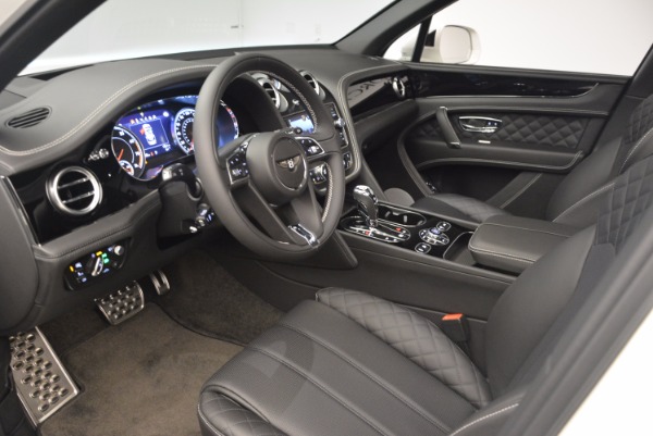 Used 2017 Bentley Bentayga for sale Sold at Maserati of Greenwich in Greenwich CT 06830 26