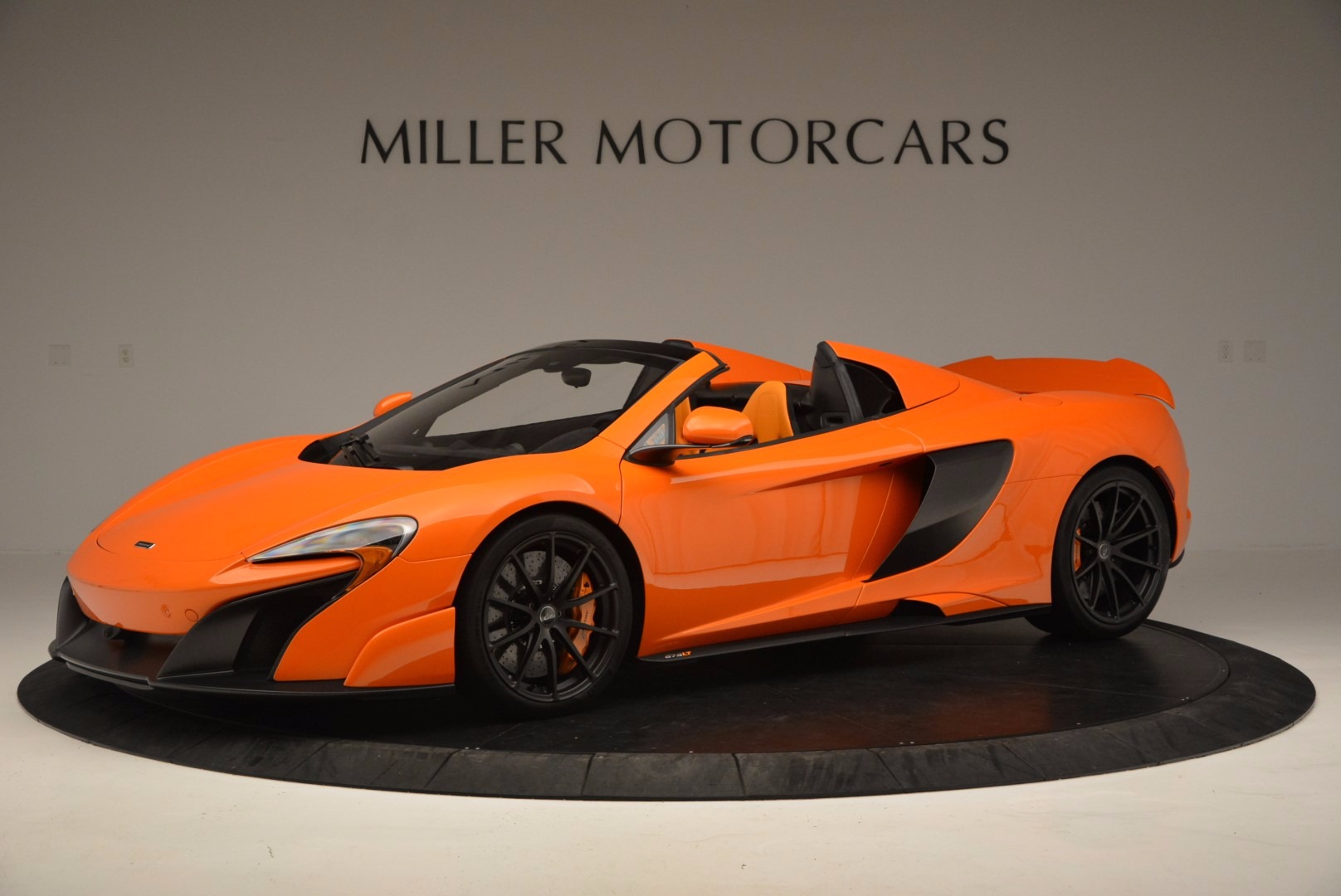 Used 2016 McLaren 675LT Spider Convertible for sale Sold at Maserati of Greenwich in Greenwich CT 06830 1