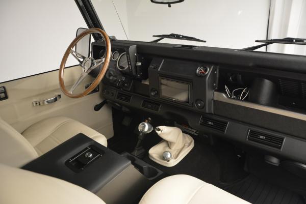 Used 1985 LAND ROVER Defender 110 for sale Sold at Maserati of Greenwich in Greenwich CT 06830 15