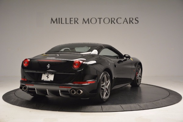 Used 2015 Ferrari California T for sale Sold at Maserati of Greenwich in Greenwich CT 06830 19