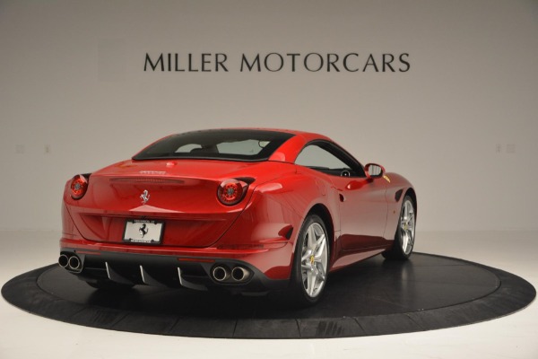 Used 2015 Ferrari California T for sale Sold at Maserati of Greenwich in Greenwich CT 06830 19