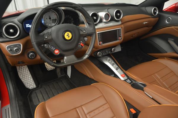 Used 2015 Ferrari California T for sale Sold at Maserati of Greenwich in Greenwich CT 06830 25