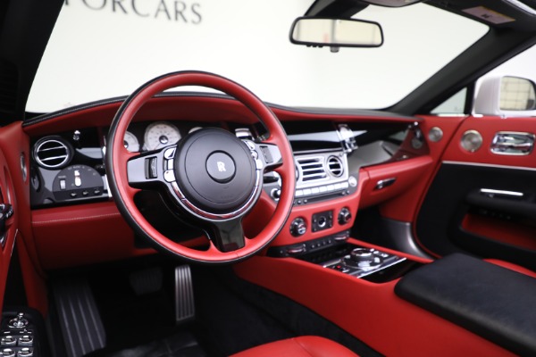 Used 2018 Rolls-Royce Dawn Black Badge for sale $289,895 at Maserati of Greenwich in Greenwich CT 06830 17