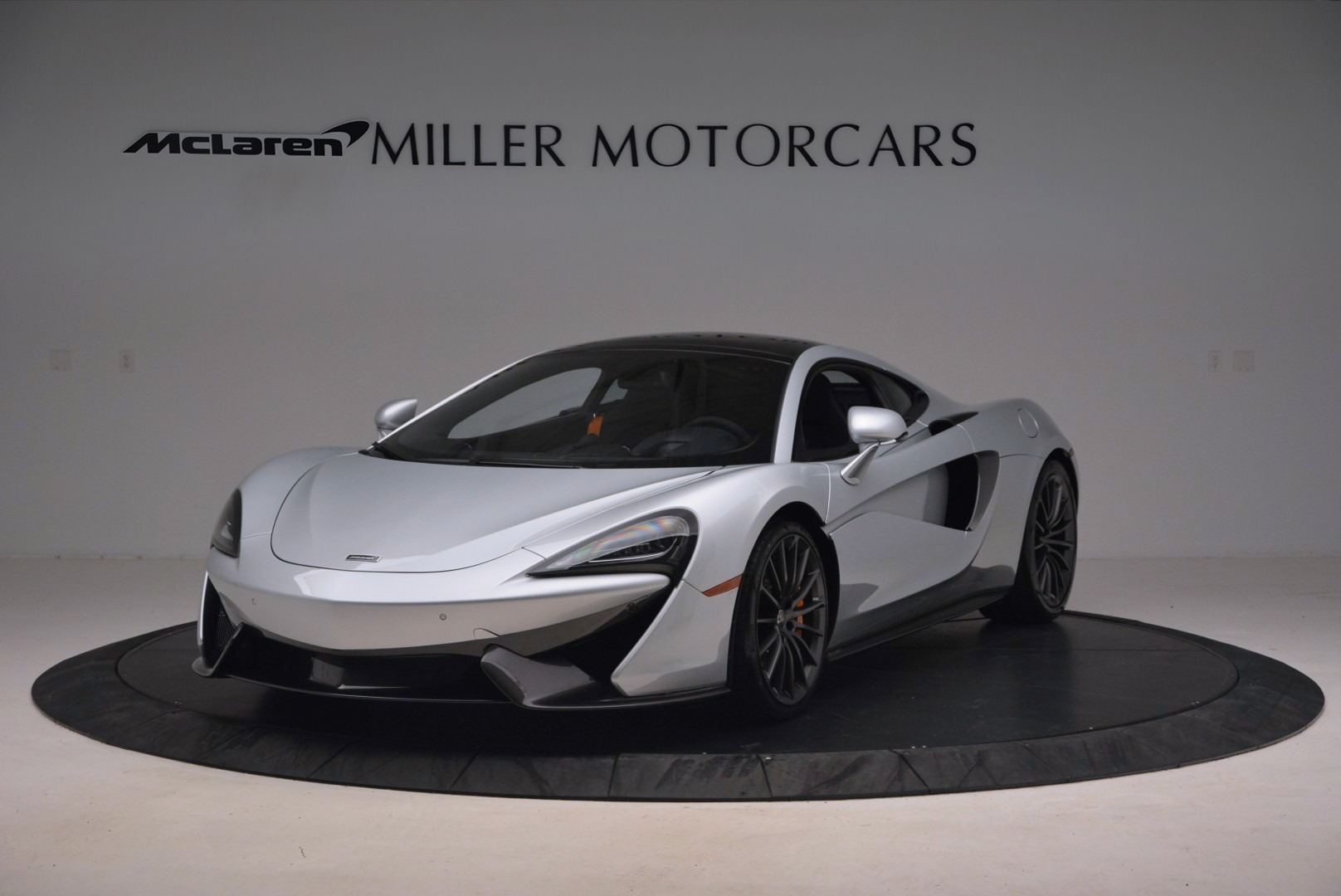 Used 2017 McLaren 570 GT for sale $169,900 at Maserati of Greenwich in Greenwich CT 06830 1