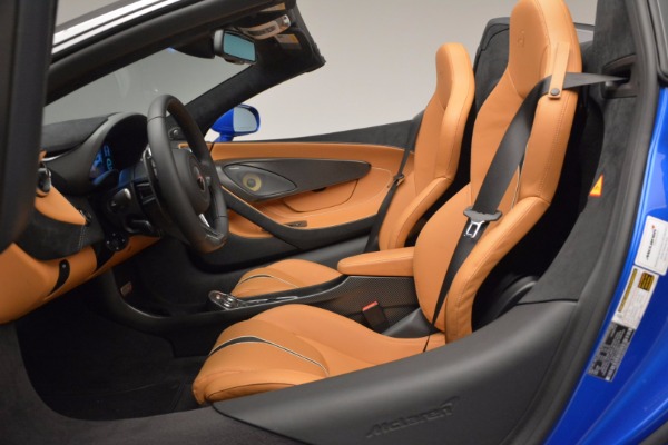 Used 2018 McLaren 570S Spider for sale Sold at Maserati of Greenwich in Greenwich CT 06830 27