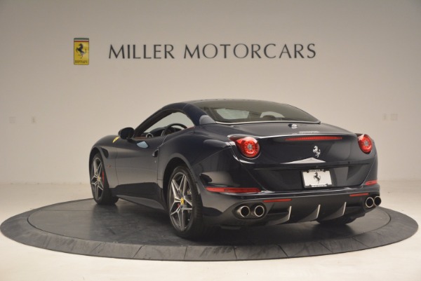 Used 2017 Ferrari California T for sale Sold at Maserati of Greenwich in Greenwich CT 06830 17