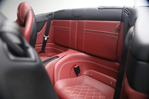 Used 2016 Ferrari California T for sale $119,900 at Maserati of Greenwich in Greenwich CT 06830 16
