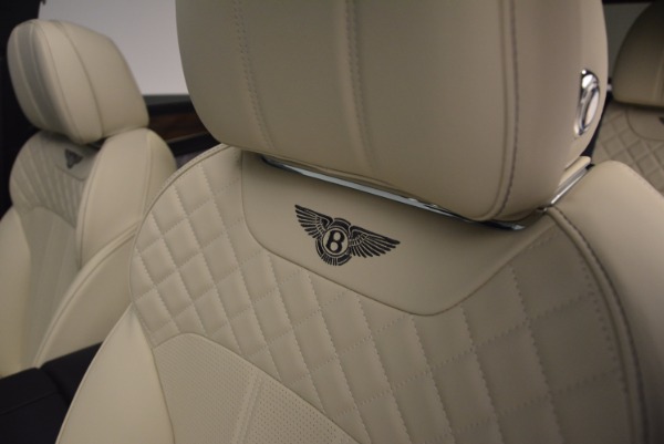 New 2018 Bentley Bentayga for sale Sold at Maserati of Greenwich in Greenwich CT 06830 25