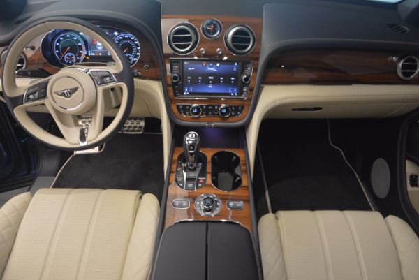 New 2018 Bentley Bentayga for sale Sold at Maserati of Greenwich in Greenwich CT 06830 26