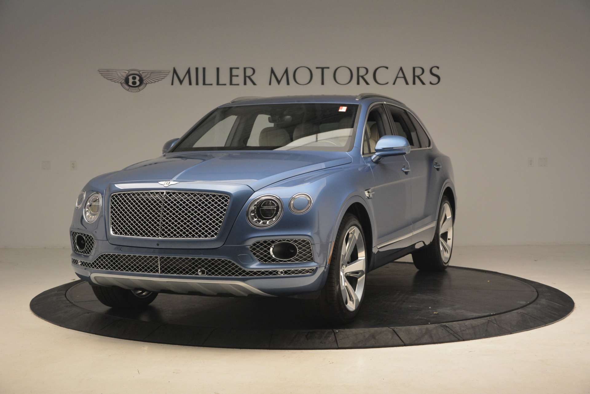 New 2018 Bentley Bentayga for sale Sold at Maserati of Greenwich in Greenwich CT 06830 1