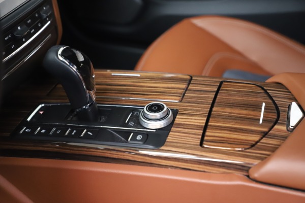 Used 2017 Maserati Quattroporte SQ4 GranLusso/ Zegna for sale $62,900 at Maserati of Greenwich in Greenwich CT 06830 16