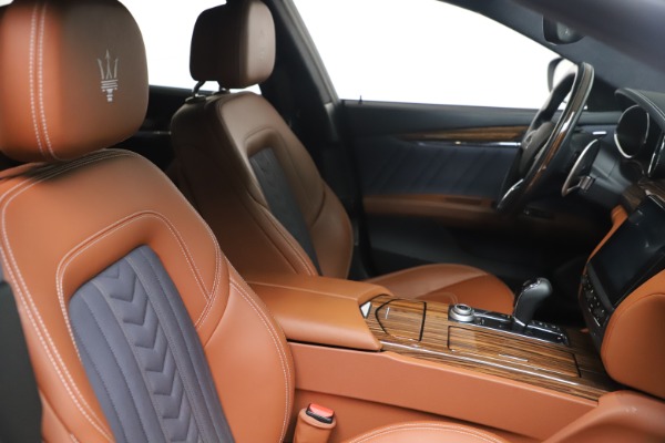 Used 2017 Maserati Quattroporte SQ4 GranLusso/ Zegna for sale $62,900 at Maserati of Greenwich in Greenwich CT 06830 20