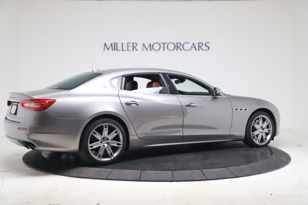 Used 2017 Maserati Quattroporte SQ4 GranLusso/ Zegna for sale Sold at Maserati of Greenwich in Greenwich CT 06830 8