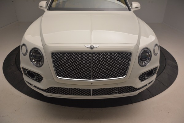 New 2018 Bentley Bentayga W12 Signature for sale Sold at Maserati of Greenwich in Greenwich CT 06830 13
