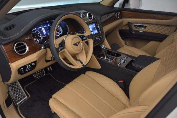 New 2018 Bentley Bentayga W12 Signature for sale Sold at Maserati of Greenwich in Greenwich CT 06830 20