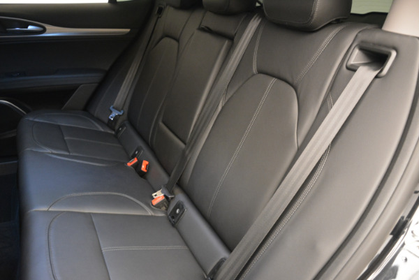 New 2018 Alfa Romeo Stelvio Sport Q4 for sale Sold at Maserati of Greenwich in Greenwich CT 06830 18
