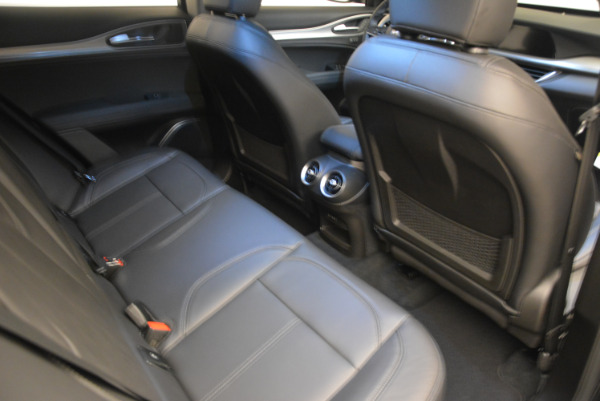New 2018 Alfa Romeo Stelvio Sport Q4 for sale Sold at Maserati of Greenwich in Greenwich CT 06830 22
