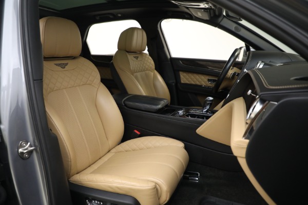Used 2018 Bentley Bentayga W12 Signature Edition for sale Sold at Maserati of Greenwich in Greenwich CT 06830 23