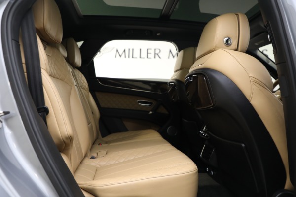 Used 2018 Bentley Bentayga W12 Signature Edition for sale Sold at Maserati of Greenwich in Greenwich CT 06830 26