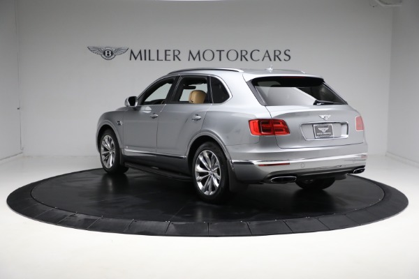 Used 2018 Bentley Bentayga W12 Signature Edition for sale Sold at Maserati of Greenwich in Greenwich CT 06830 5