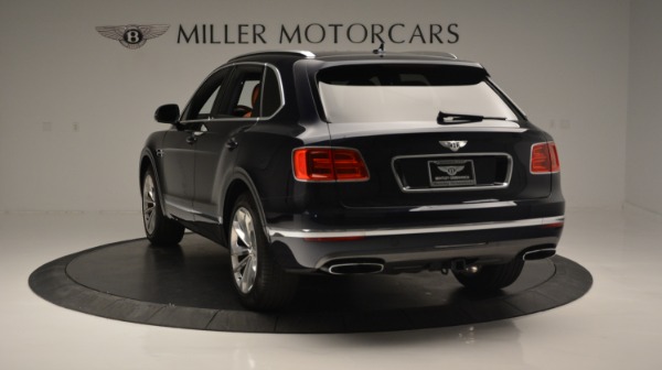 Used 2018 Bentley Bentayga W12 Signature for sale Sold at Maserati of Greenwich in Greenwich CT 06830 5