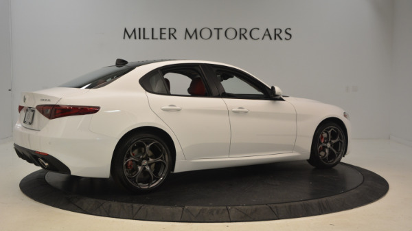 New 2017 Alfa Romeo Giulia Ti Sport Q4 for sale Sold at Maserati of Greenwich in Greenwich CT 06830 8