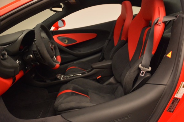 Used 2017 McLaren 570GT for sale $134,900 at Maserati of Greenwich in Greenwich CT 06830 17