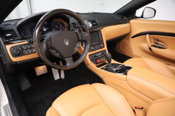 Used 2017 Maserati GranTurismo Convertible Sport for sale Sold at Maserati of Greenwich in Greenwich CT 06830 23