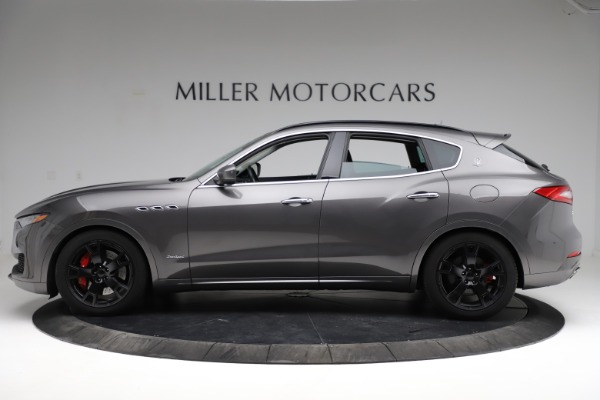 Used 2018 Maserati Levante SQ4 GranSport for sale Sold at Maserati of Greenwich in Greenwich CT 06830 3