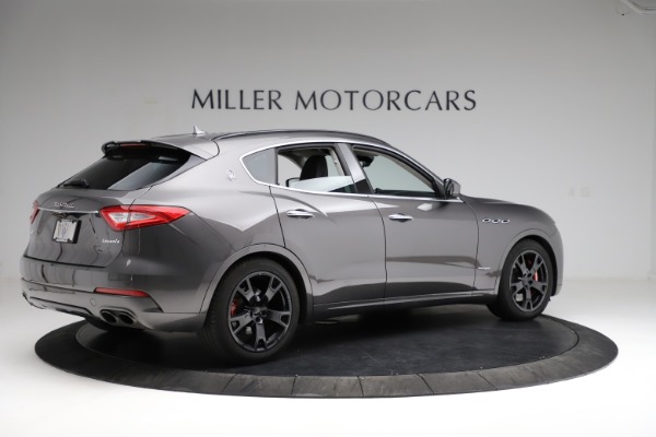 Used 2018 Maserati Levante SQ4 GranSport for sale Sold at Maserati of Greenwich in Greenwich CT 06830 8