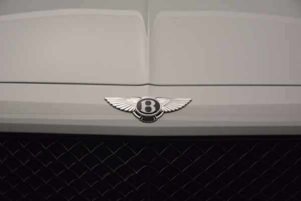 New 2018 Bentley Bentayga Black Edition for sale Sold at Maserati of Greenwich in Greenwich CT 06830 17