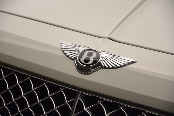 Used 2018 Bentley Bentayga Onyx for sale $159,900 at Maserati of Greenwich in Greenwich CT 06830 15