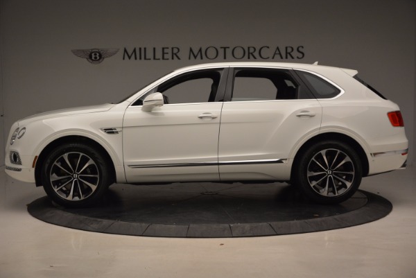 Used 2018 Bentley Bentayga Onyx for sale $159,900 at Maserati of Greenwich in Greenwich CT 06830 3