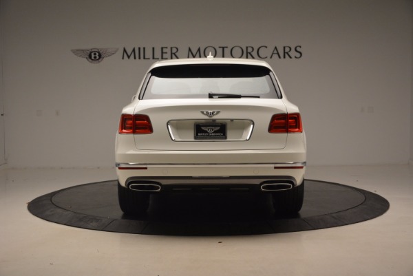 Used 2018 Bentley Bentayga Onyx for sale $159,900 at Maserati of Greenwich in Greenwich CT 06830 6