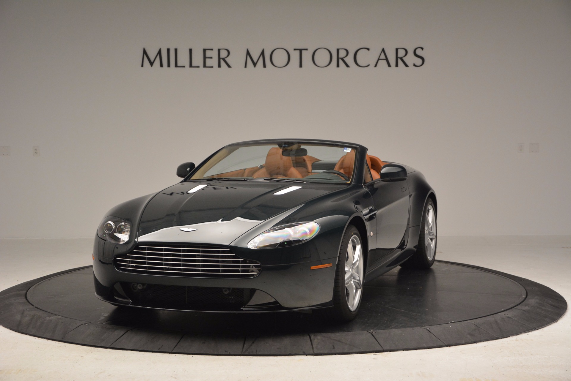 Used 2016 Aston Martin V8 Vantage S Roadster for sale Sold at Maserati of Greenwich in Greenwich CT 06830 1
