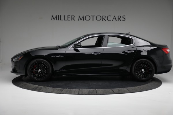 Used 2018 Maserati Ghibli S Q4 Gransport for sale Sold at Maserati of Greenwich in Greenwich CT 06830 3