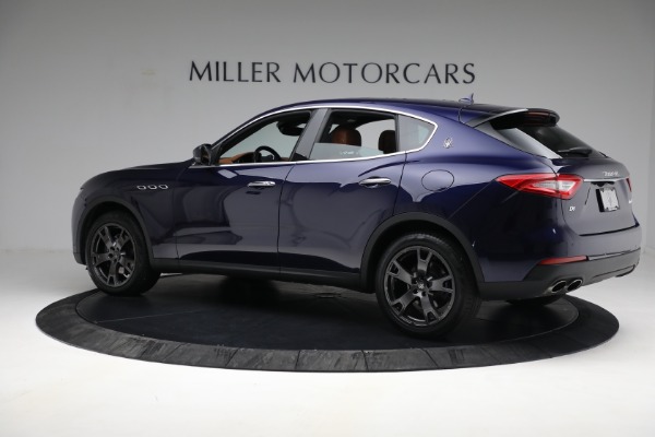 Used 2018 Maserati Levante Q4 for sale Sold at Maserati of Greenwich in Greenwich CT 06830 4