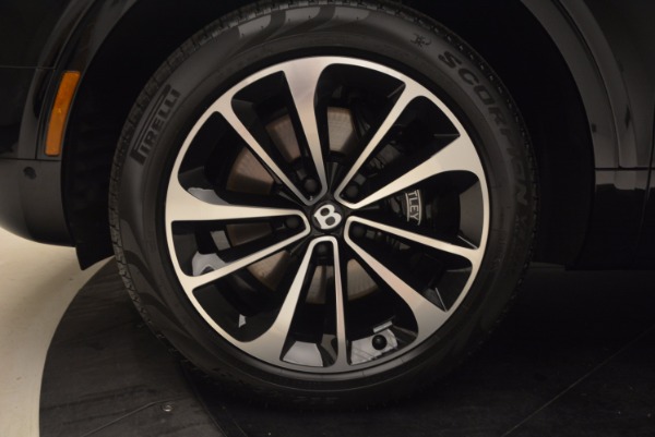 Used 2018 Bentley Bentayga Onyx for sale $145,900 at Maserati of Greenwich in Greenwich CT 06830 17