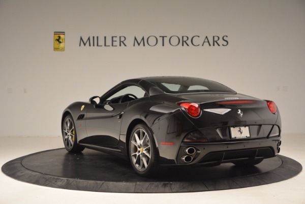 Used 2013 Ferrari California for sale Sold at Maserati of Greenwich in Greenwich CT 06830 17