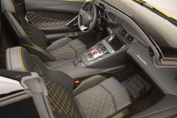 Used 2015 Lamborghini Aventador LP 700-4 Roadster for sale Sold at Maserati of Greenwich in Greenwich CT 06830 21