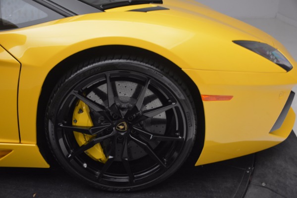 Used 2015 Lamborghini Aventador LP 700-4 Roadster for sale Sold at Maserati of Greenwich in Greenwich CT 06830 27