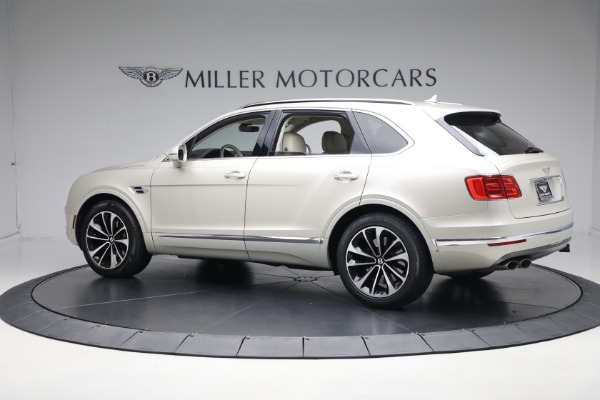 Used 2018 Bentley Bentayga Signature Edition for sale Sold at Maserati of Greenwich in Greenwich CT 06830 4